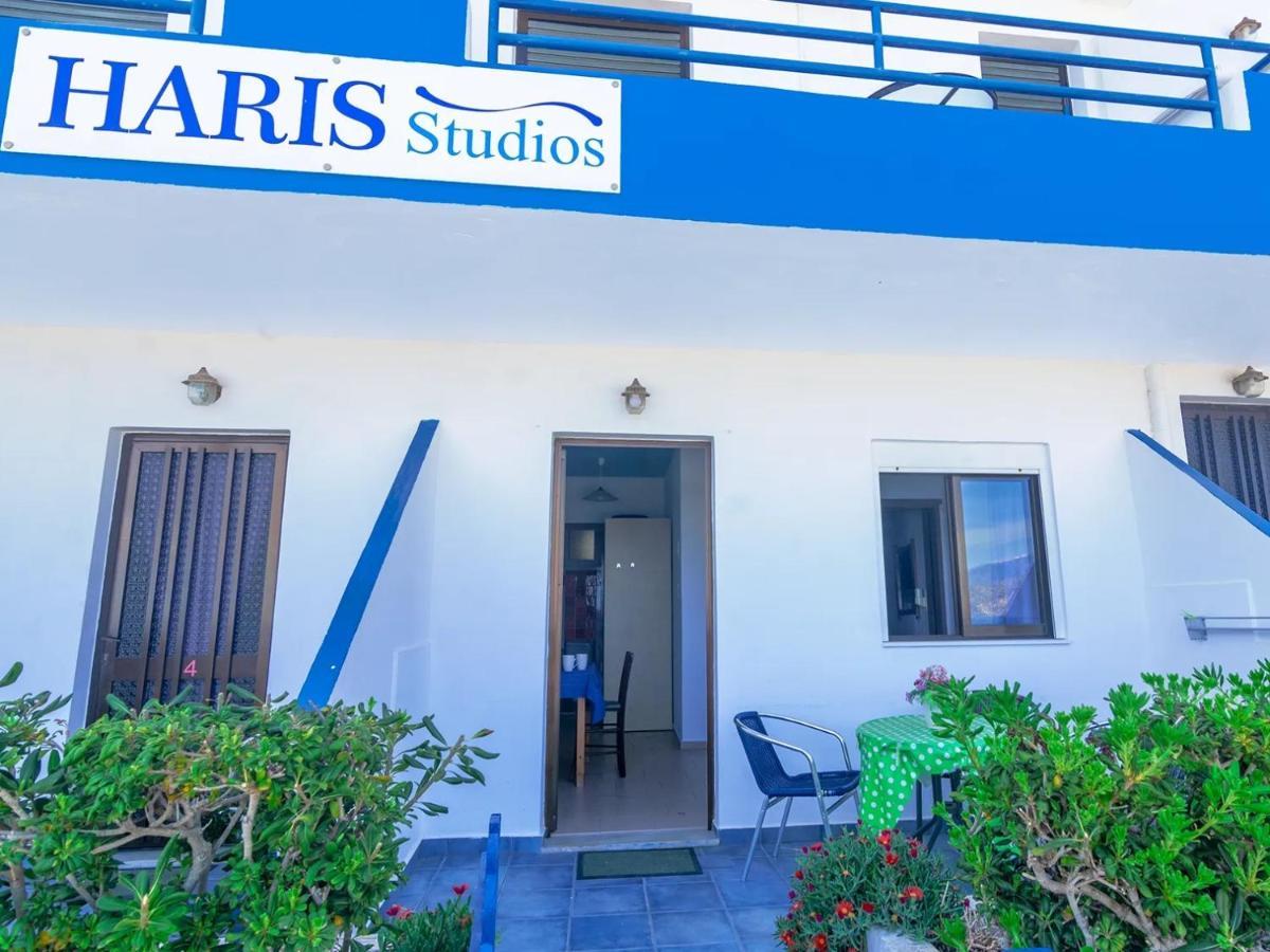 Haris Studios Palaiochora Exterior foto